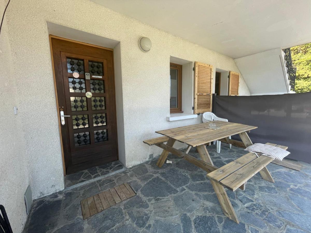 Petit Logement Cosy Dans Maison Au Calme Verrens-Arvey Екстер'єр фото